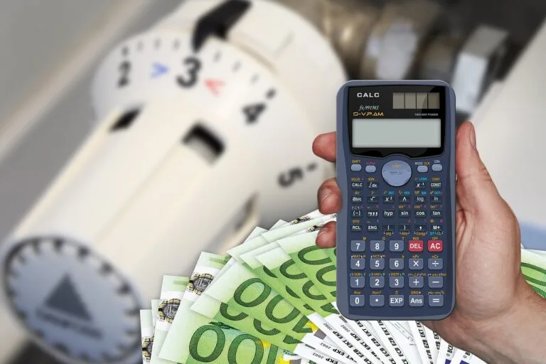 Économisez 100€ par mois sans vous priver : 7 astuces à adopter dès aujourd’hui